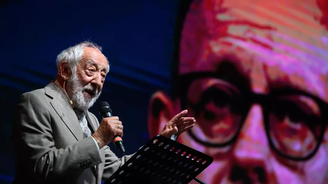 Schauspieler Dieter Hallervorden unterstützt die CDU in Sachsen-Anhalt, kritisiert sie aber auch.  - Bild: Hendrik Schmidt/dpa