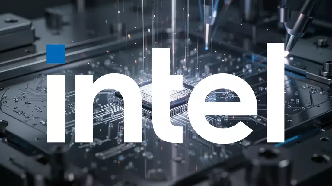 Intel Stock Whiplash: Strong Q2 Growth vs $11B GAAP Loss Explained