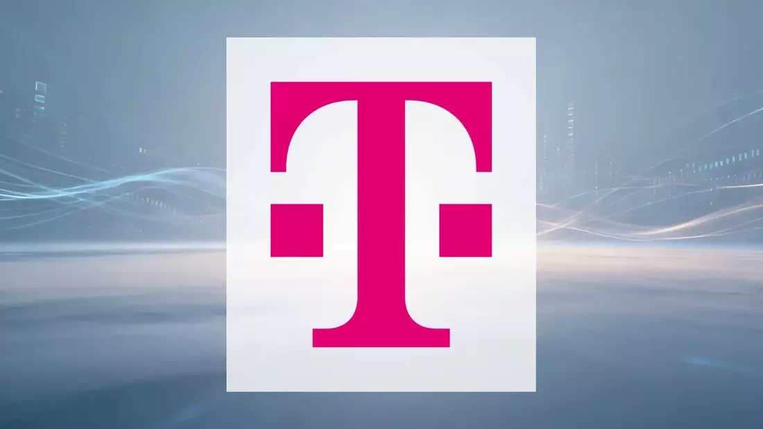 Deutsche Telekom H1 Report: Guidance, T-Mobile US Risks, and Stock Outlook