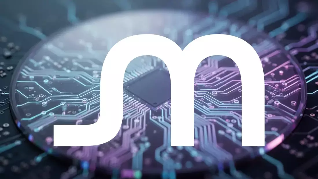 Micron HBM4 Sold Out Yet Stock Drops: Correction or Opportunity?