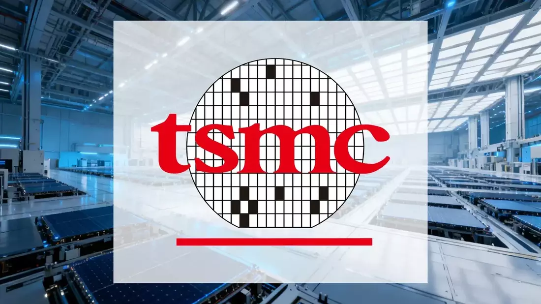 TSMC Q2 Profit Surges 77% but Capex, Margins, and Geopolitics Weigh on Stock
