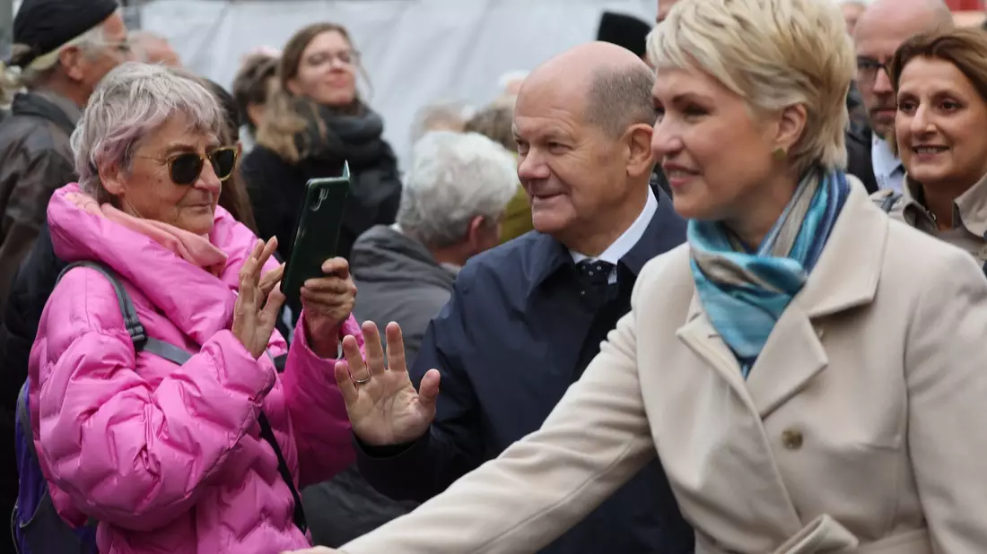 Mecklenburg-Vorpommerns Ministerpräsidentin Manuela Schwesig (SPD) galt immer wieder als mögliche SPD-Chefin. (Archivfoto)  - Bild: Jens Büttner/dpa