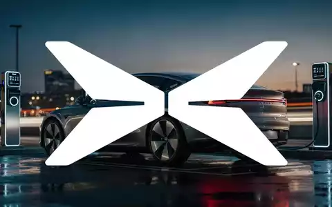 Modernes Elektroauto in einem minimalistischen, technologisch fortschrittlichen urbanen Umfeld bei Dämmerung. - Foto: über boerse-global.de