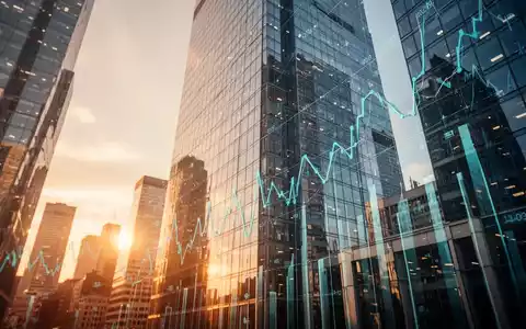 Moderne Bürogebäude im Finanzviertel bei Sonnenuntergang als Symbol für den S&P 500 Index. - Foto: über boerse-global.de