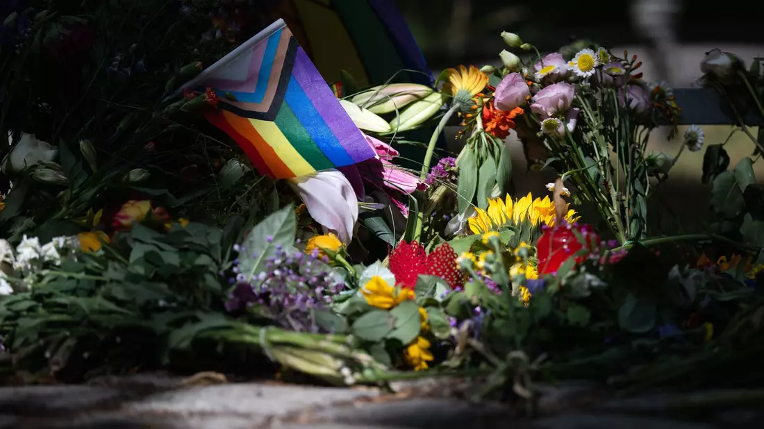 Der Terroranschlag auf den CSD hat eine Debatte ausgelöst. - Bild: Sebastian Christoph Gollnow/dpa