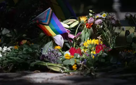 Der Terroranschlag auf den CSD hat eine Debatte ausgelöst. - Foto: Sebastian Christoph Gollnow/dpa