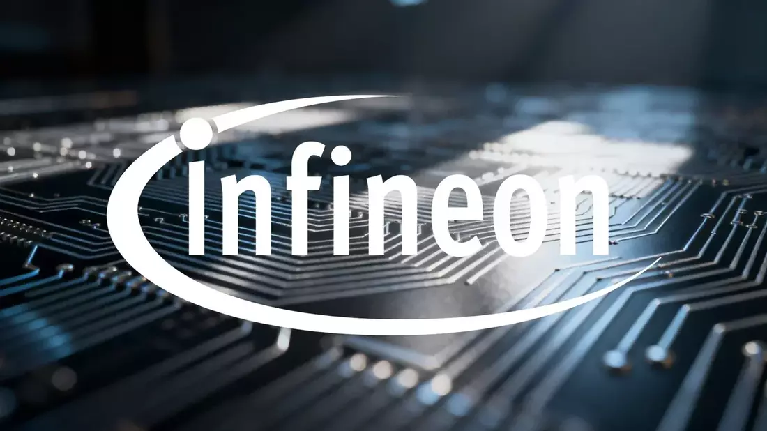 Infineon Stock Nears Key Technical Level Ahead of Q3 Earnings and AI Revenue Forecasts