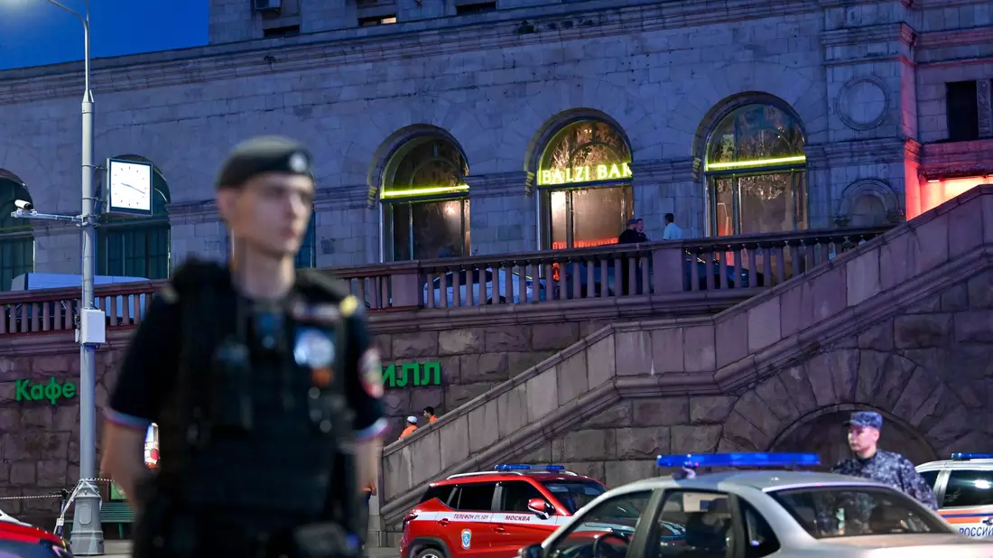 Mehrere Menschen kamen bei einer Explosion in Moskau ums Leben.  - Bild: Feng Kaihua/XinHua/dpa