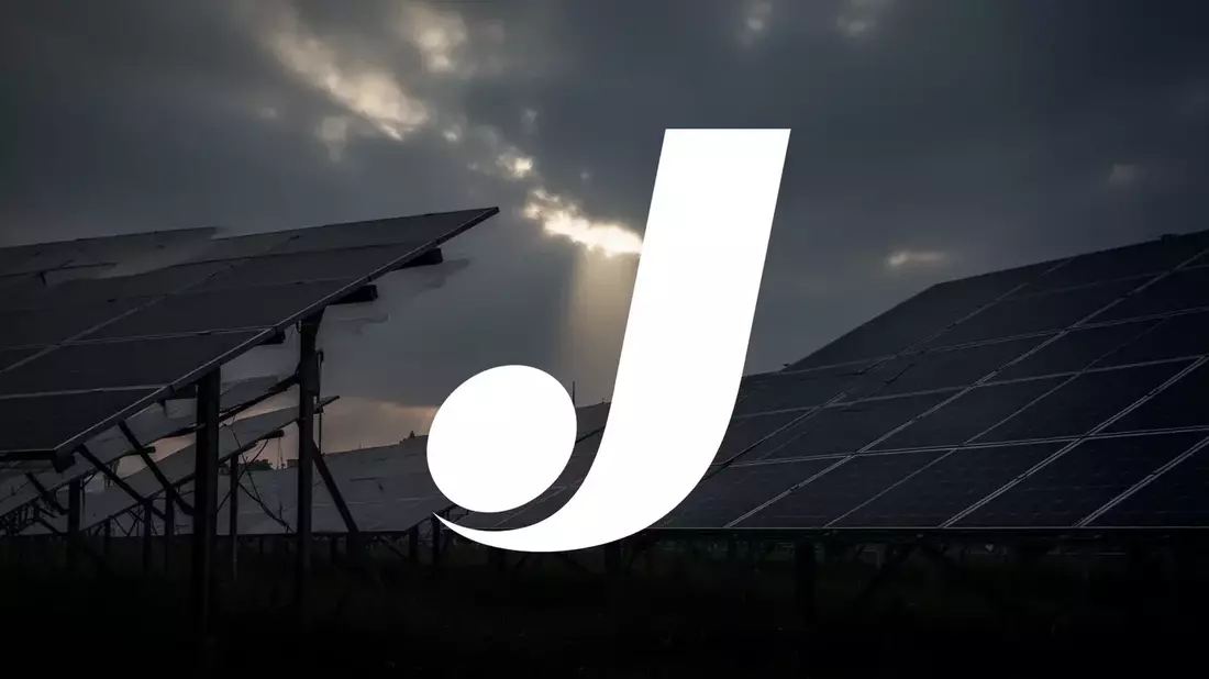 JinkoSolar Stock: Goldman Sell Rating vs China's 2027 Solar Standards