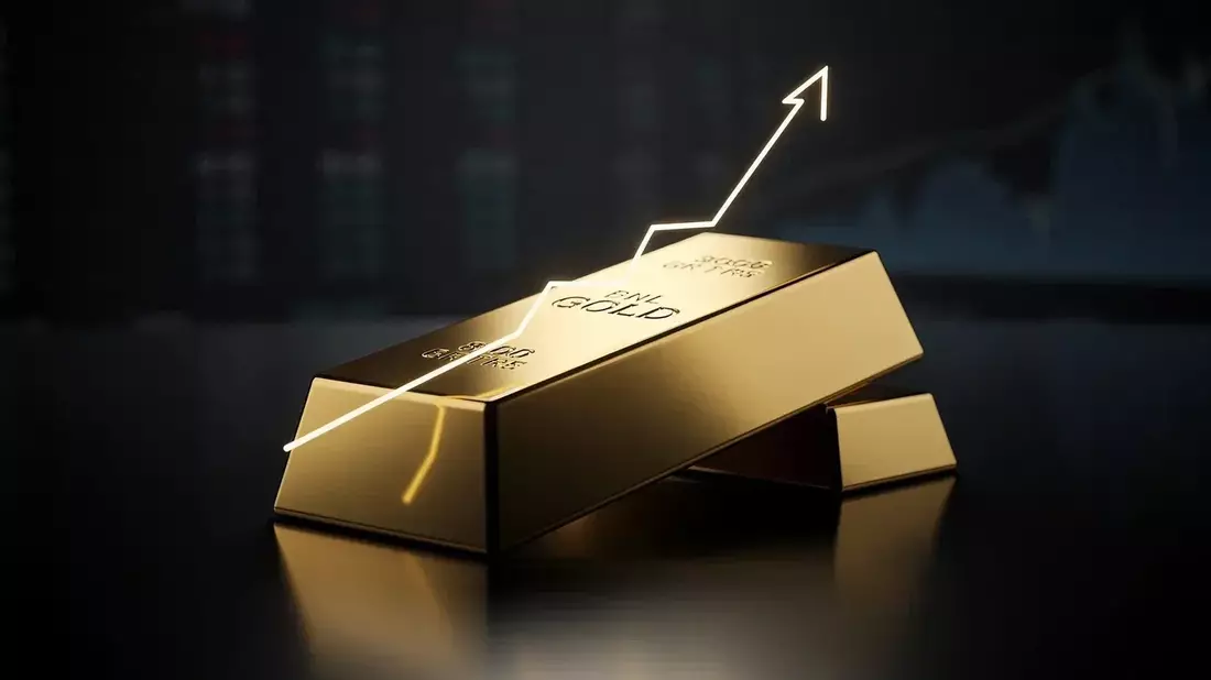 Gold Price Correction Deepens as Central Banks Buy, ETFs Drain
