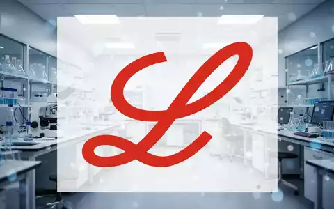 Moderne, sterile Laborumgebung mit blau-weißem Licht, die wissenschaftliche Innovation und Biotechnologie symbolisiert. - Foto: über boerse-global.de
