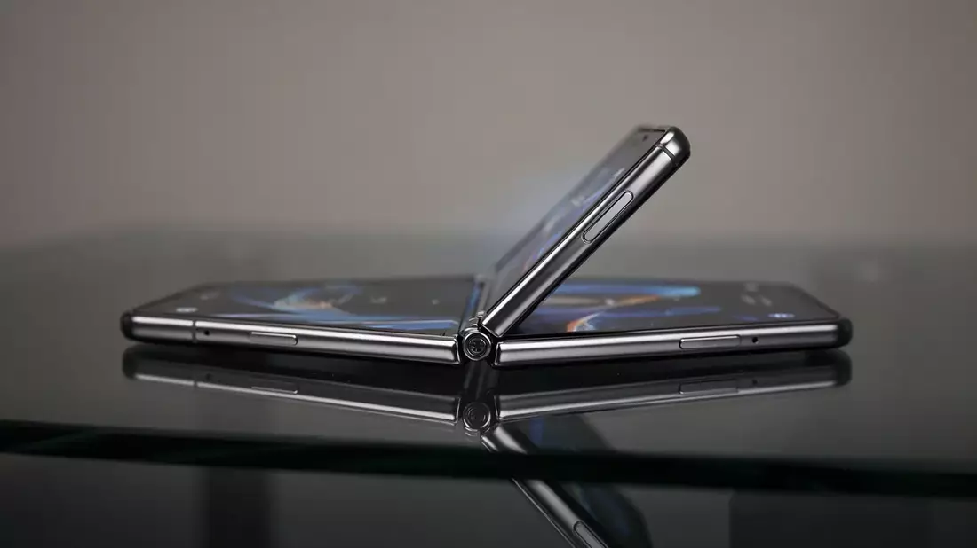 Apple startet Massenproduktion des faltbaren iPhone Ultra