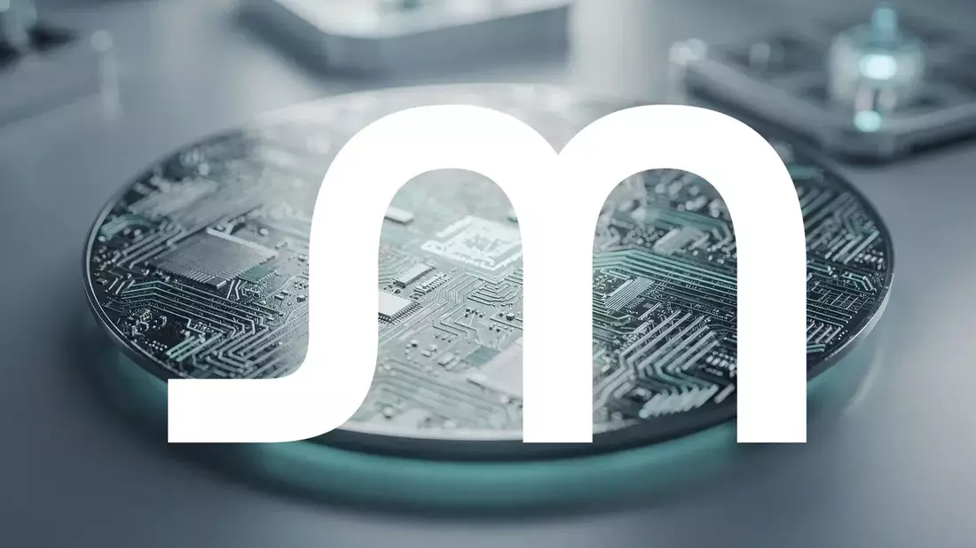 Micron Stock Plunges 35% from Peak, but $100B Contracts and HBM4 Fuel Long-Term Growth