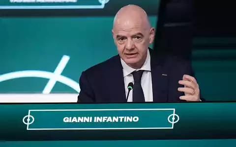 Europa macht Druck auf Gianni Infantino. (Archivbild) - Foto: Darryl Dyck/The Canadian Press/AP/dpa