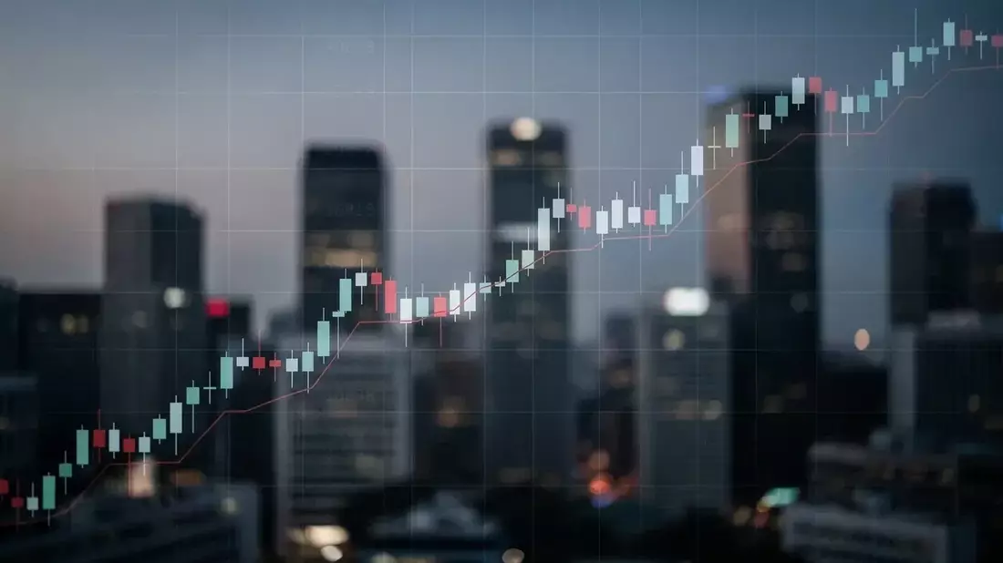 MSCI World ETF: Amazon, Microsoft Drive Narrow Tech Rally Amid Volatile Week