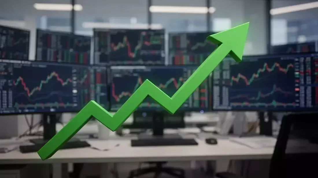 Vanguard All-World ETF Nears Peak as Oil Retreat, Tech Earnings Drive Gains