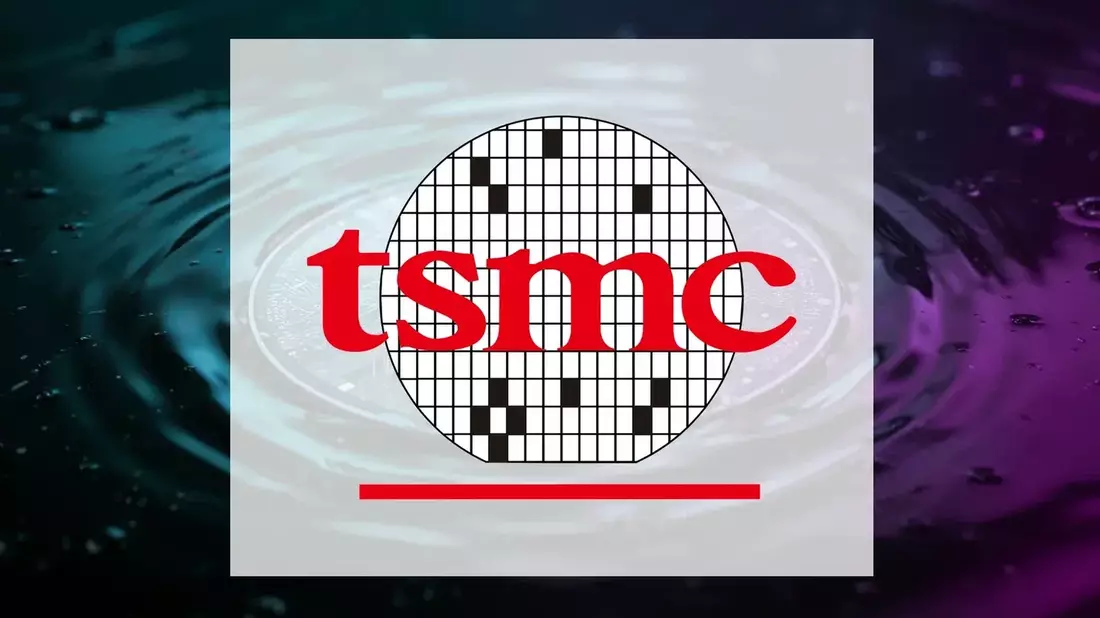 TSMC Stock Slips Despite AI Demand Surge as Packaging Bottleneck Bites