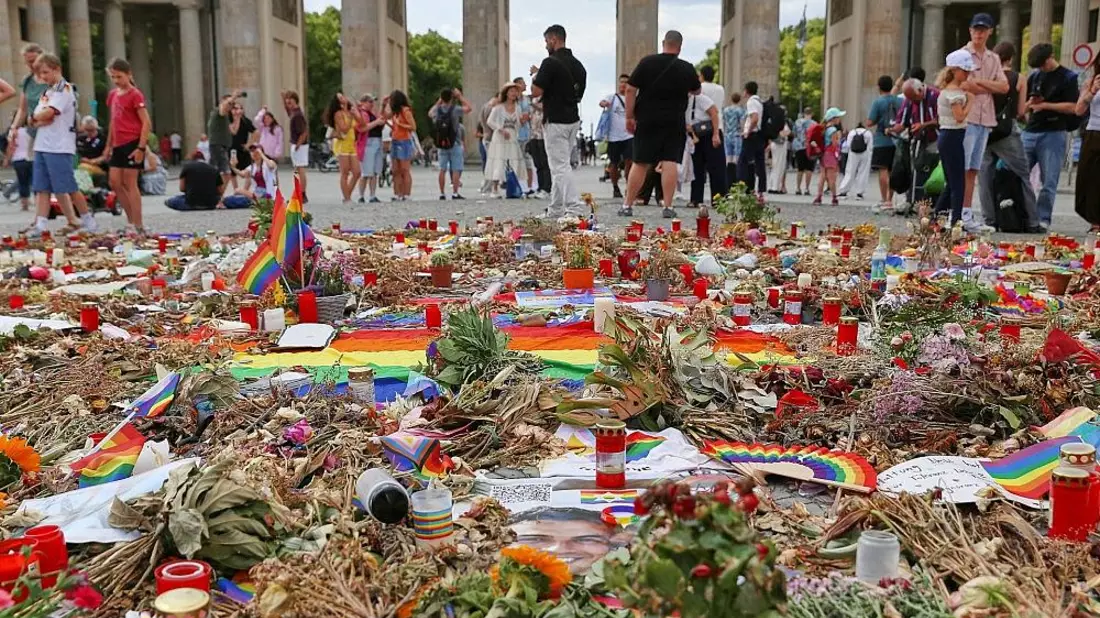 Nach CSD-Anschlag: FDP für Schließung radikaler Moscheen