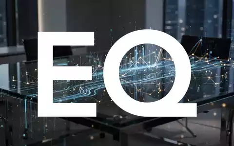 Abstrakte Darstellung einer modernen Versicherungs- und Finanzwelt mit digitalen Datenströmen und professioneller Lichtstimmung. - Foto: über boerse-global.de