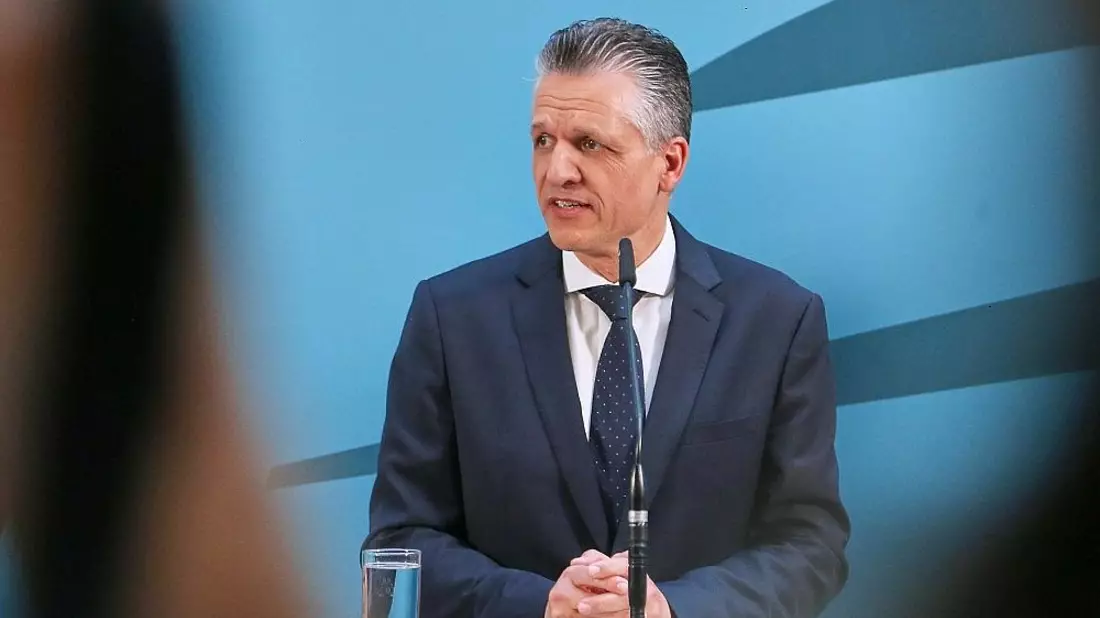 Frei: Bundesregierung bereitet sich auf neuen Zivildienst vor