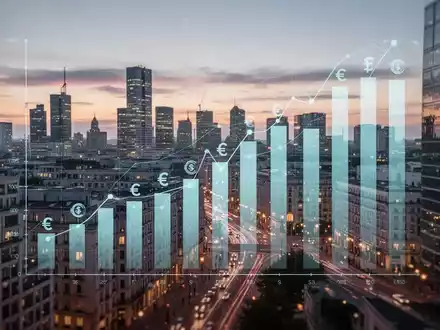 Digitale Grafik über europäische Mindestlöhne und Kaufkraft vor einem modernen Stadtbild. - Foto: über boerse-global.de