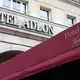 Das Hotel-Adlon soll verkauft werden. (Archivbild) - Bild: Joerg Carstensen/dpa