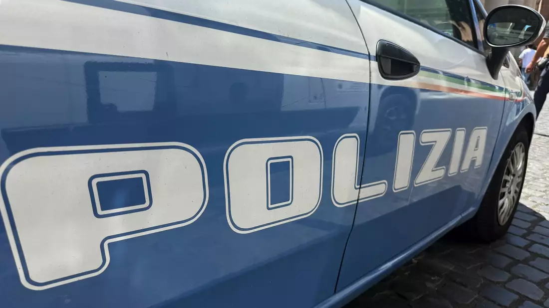 Die italienische Polizei bekam es mit einer falschen antiken Sehenswürdigkeit zu tun. (Illustration) - Bild: Sabina Crisan/dpa