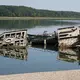 Die Niedrigwasser führende Donau legt in Serbien die Wracks von Kriegsschiffen der Nazi-Marine frei.  - Bild: Darko Vojinovic/AP/dpa