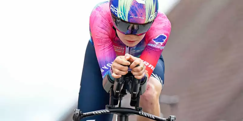 Antonia Niedermaier hat bei der Tour de France der Frauen im Zeitfahren die Top Ten verpasst. (Archivbild) - Foto: Uwe Anspach/dpa