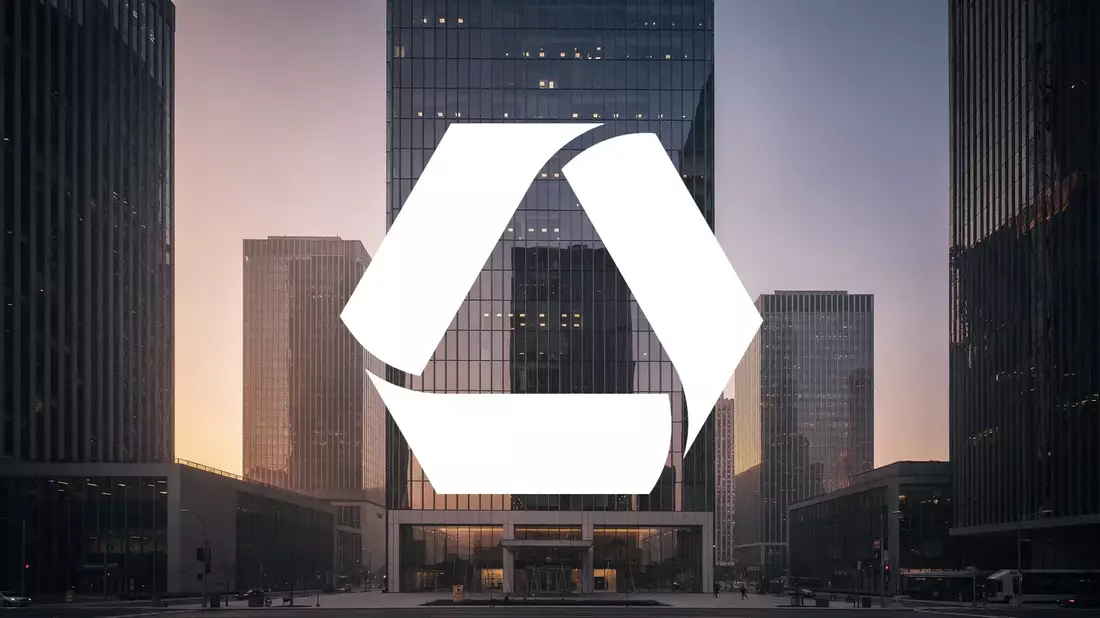 Commerzbank: Kursrally trotz S&P-Ausblicksenkung und Übernahme-Spekulationen