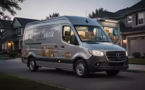 Ein Lieferwagen eines Logistikunternehmens steht in einer Wohnstraße bei Dämmerung. - Foto: über boerse-global.de