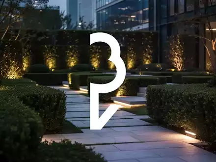 Abstrakte Aufnahme einer modernen Garten- und Landschaftsarchitektur bei Dämmerung - Foto: über boerse-global.de