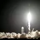 Eine «Falcon 9»-Rakete von SpaceX hob am 15. Januar 2025 mit zwei Mondlandern an Bord ab. (Archivbild)
 - Bild: John Raoux/AP/dpa