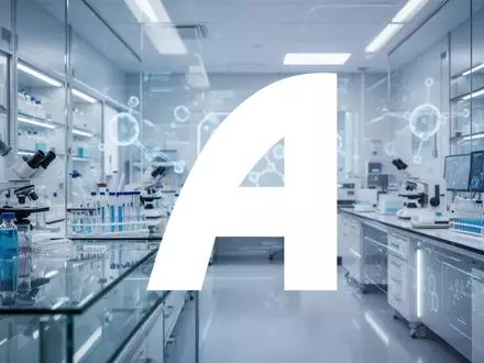 Abstrakte Darstellung moderner Biotechnologie und pharmazeutischer Innovation in einem hochmodernen Labor. - Foto: über boerse-global.de