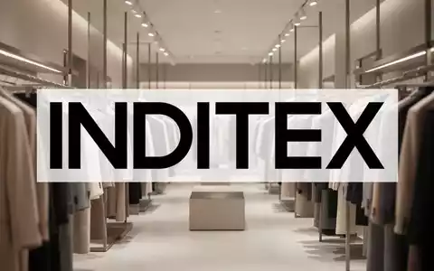 Modernes, minimalistisches Einzelhandelsgeschäft für Mode mit Fokus auf organisierte Kleidung und stilvolles Design. - Foto: über boerse-global.de