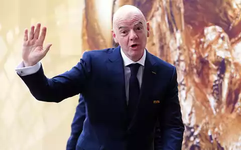 Gianni Infantino steht massiv unter Druck. (Archivbild) - Foto: Bradley Collyer/PA Wire/dpa