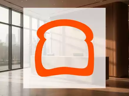 Moderner Hotelrezeptionsbereich mit warmem Licht als Symbol für Expansion im Gastgewerbe. - Foto: über boerse-global.de