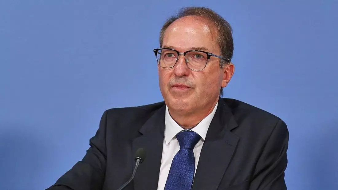 Dobrindt versichert: Kein Kontrollverlust wie 2015