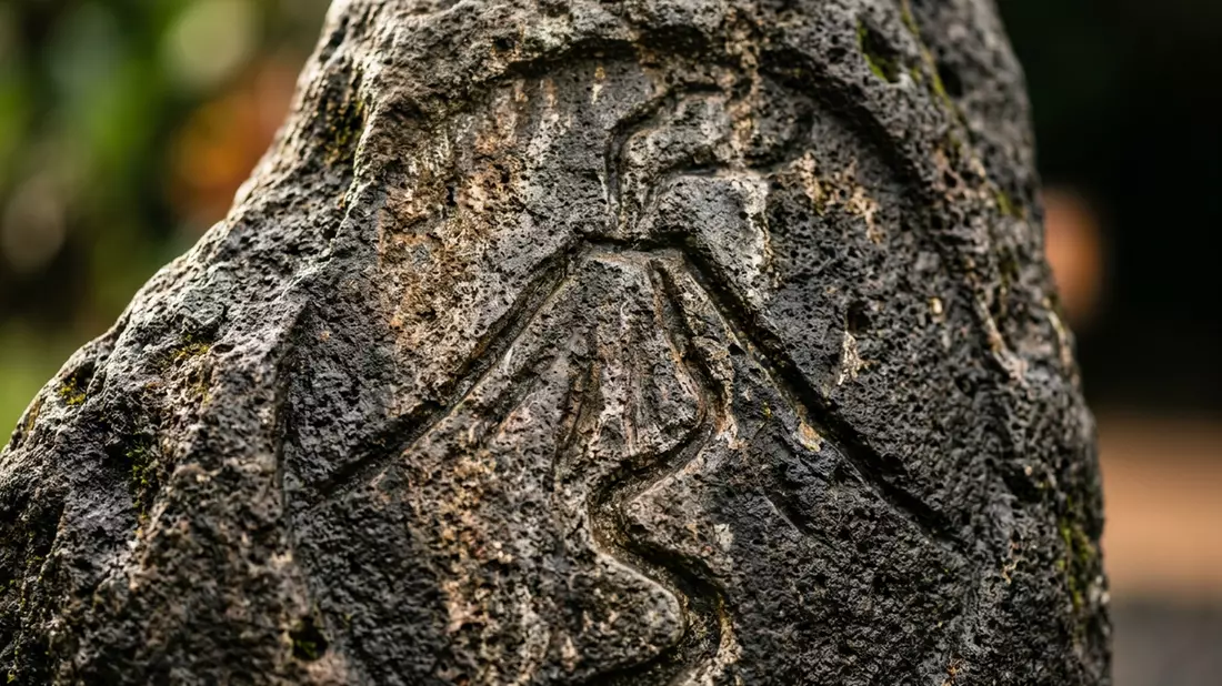 Makroaufnahme eines Materialdetails am Wahrzeichen Arenal-Vulkan, La Fortuna Costa Rica