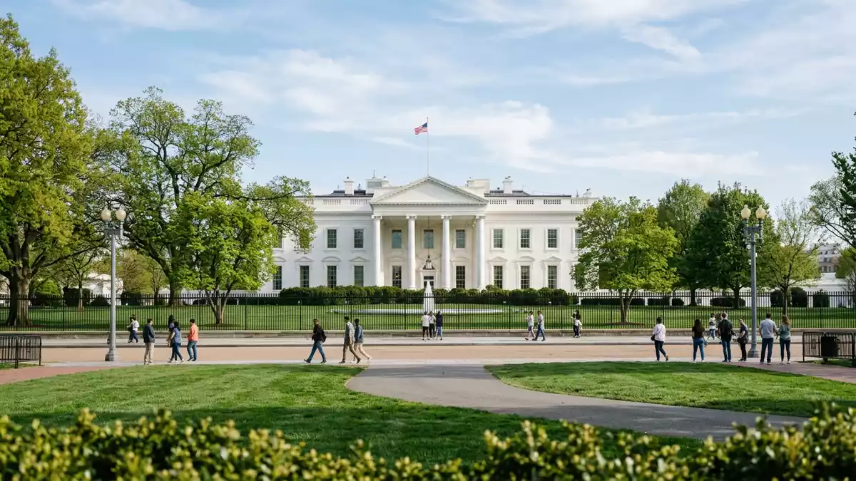 Editorial-Reisemagazinbild vom Wahrzeichen Weißes Haus Washington in Washington, D.C., USA