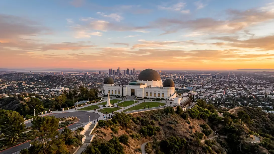 Fotorealistische Ansicht von Griffith Observatory in Los Angeles, USA im Abendlicht