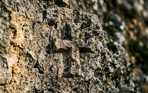 Extreme Makroaufnahme eines Materialdetails am Wahrzeichen Picos de Europa in Cangas de Onis Spanien, taktile - Foto: THN