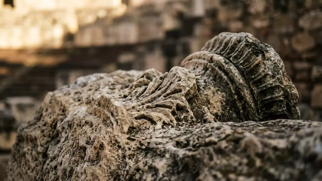 Makroaufnahme eines Materialdetails am Wahrzeichen Romisches Theater Cartagena, Cartagena Sp…