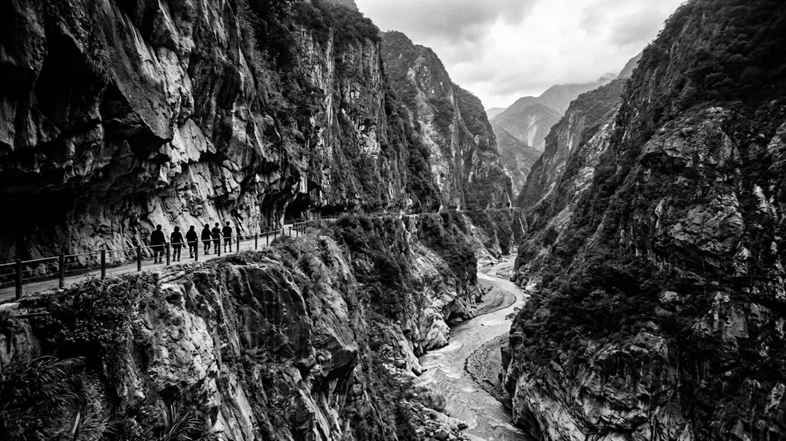 Schwarzweiss-Reportage vom Wahrzeichen Taroko-Schlucht in Hualien, Taiwan