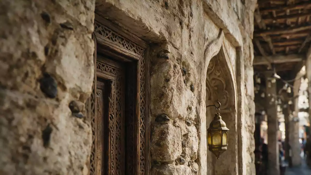 Makroaufnahme eines Materialdetails am Wahrzeichen Souq Waqif, Doha Katar