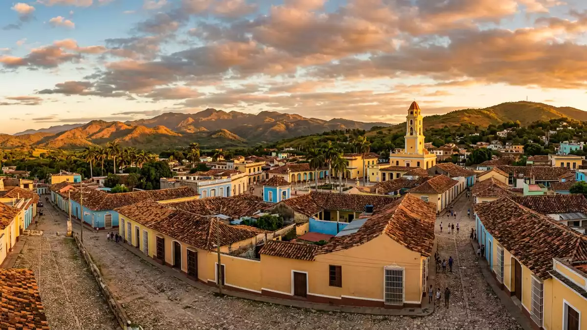 Fotorealistische Ansicht von Trinidad Kuba Altstadt in Trinidad, Kuba im Abendlicht