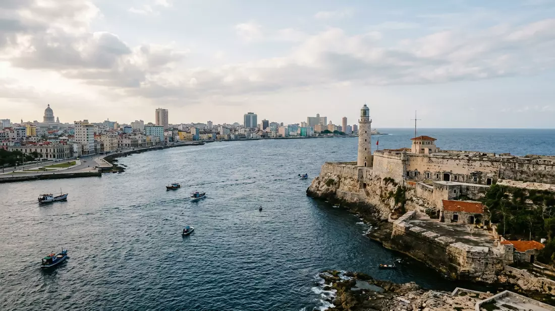 Editorial-Reisemagazinbild vom Wahrzeichen Castillo del Morro Havanna in Havanna, Kuba