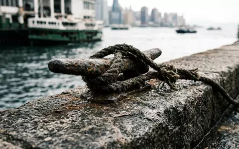 Extreme Makroaufnahme eines Materialdetails am Wahrzeichen Star Ferry Hongkong in Hongkong China, taktile Struktur und - Foto: THN