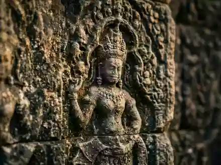 Extreme Makroaufnahme eines Materialdetails am Wahrzeichen Silberpagode Phnom Penh in Phnom Penh Kambodscha, taktile Struktur - Foto: THN