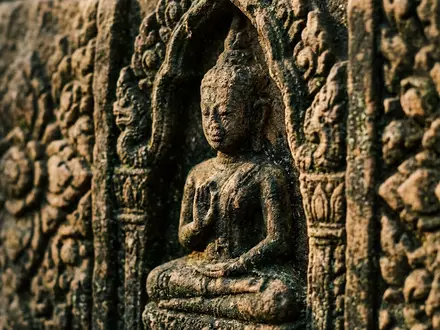 Extreme Makroaufnahme eines Materialdetails am Wahrzeichen Wat Sisaket Vientiane in Vientiane Laos, taktile Struktur und - Foto: THN